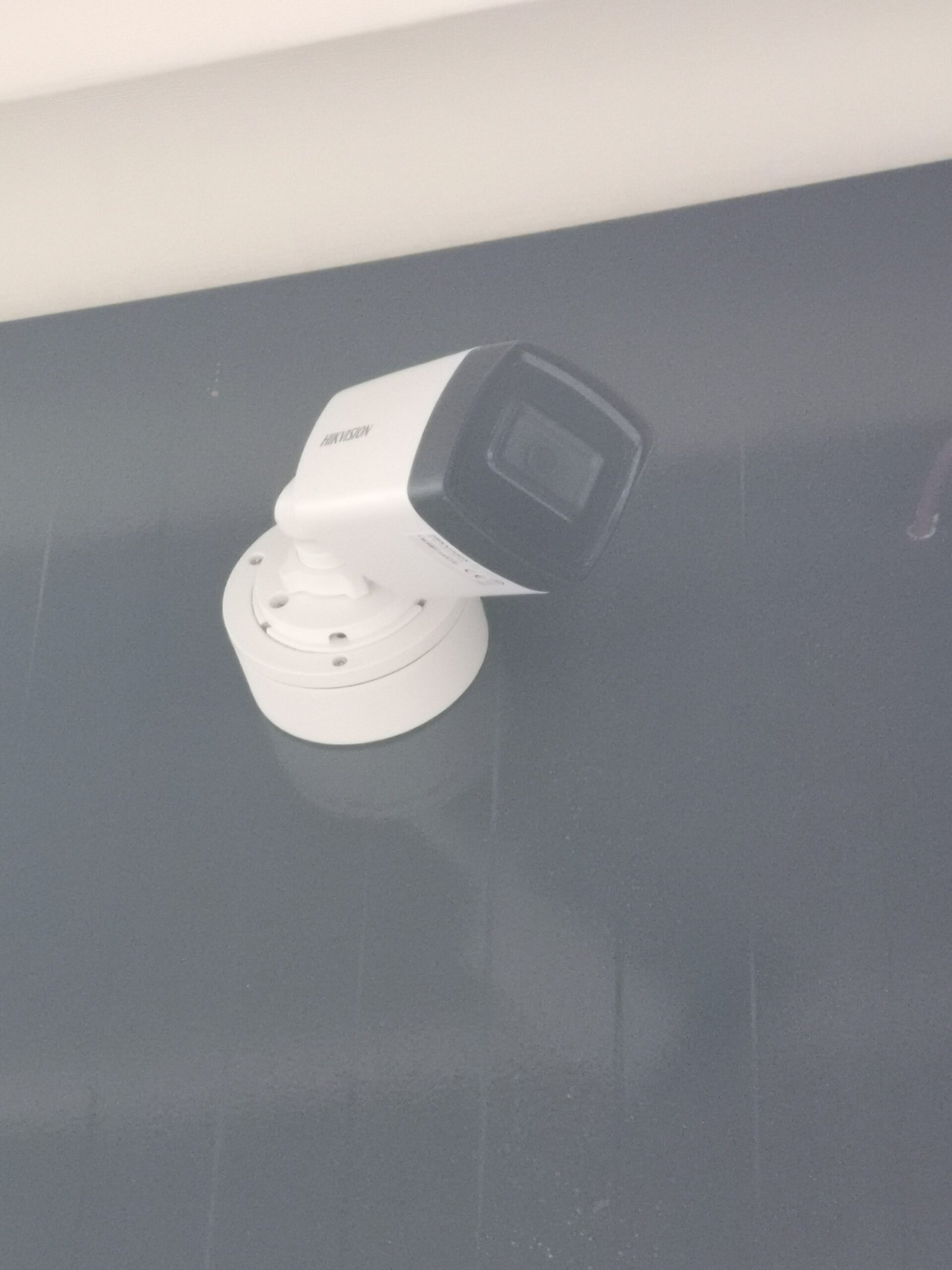 Spartan-Sigurnosni-Sistemi-Hikvision-Bullet-Kamera-Zid-Fasada